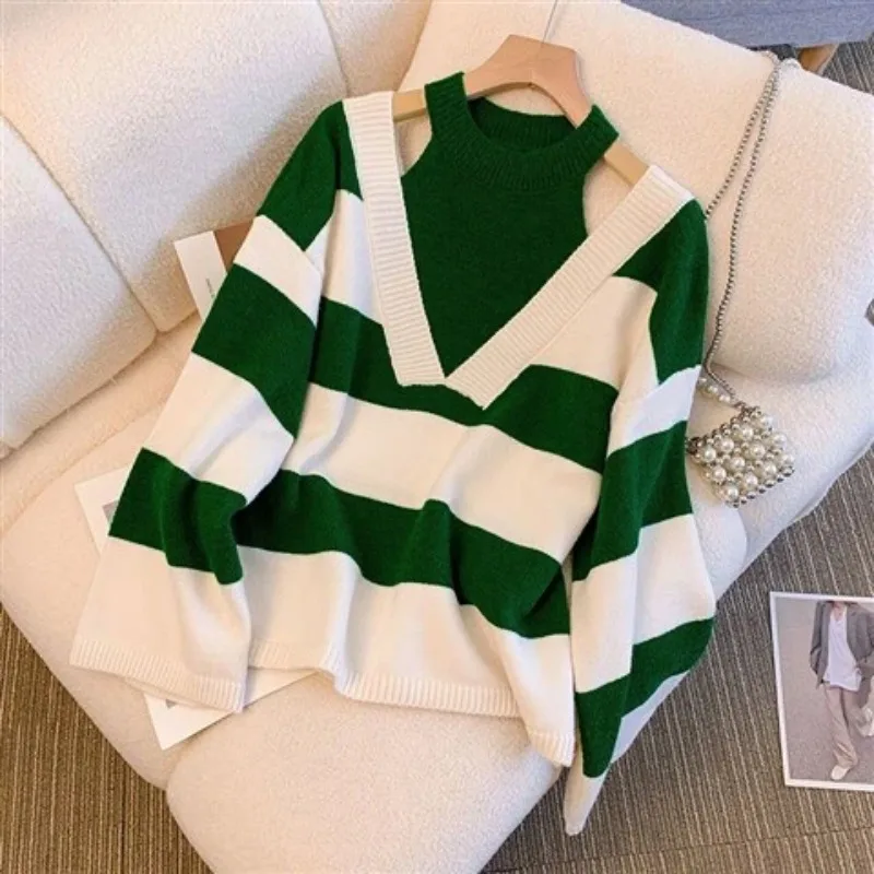 Ladies Oversized Knitted Pullover Fake Two-Piece Halter Cutout Design Green White Stripe V Neck Long Sleeve Loose Knit Sweater