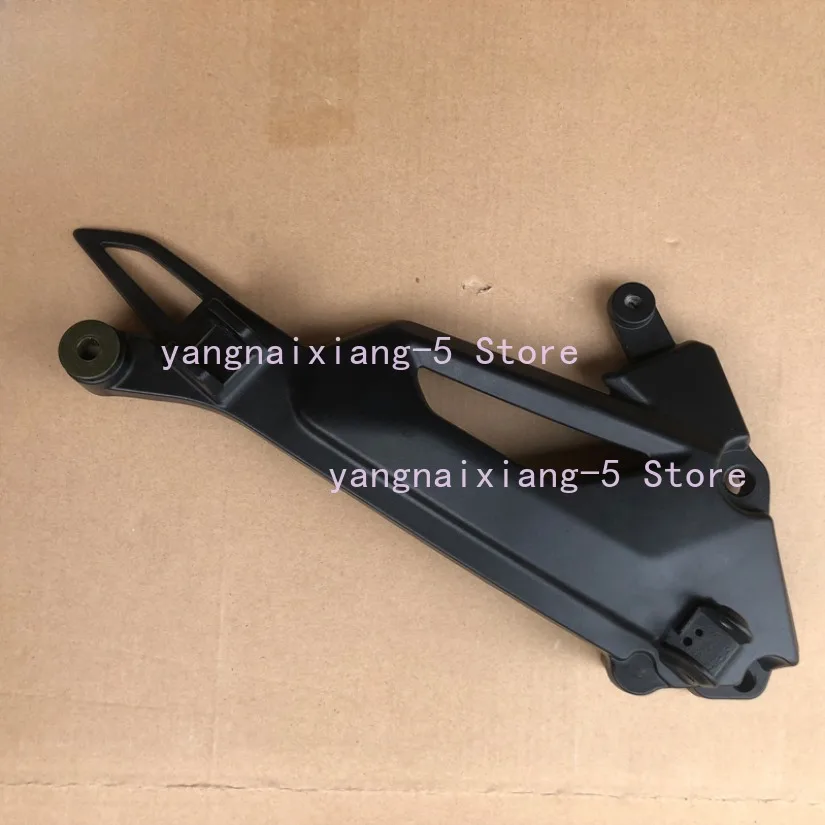 For LIFAN 200cc KPM200 LF200-3B KPM 200 Motorcycle Parts Pedal Bracket Footrest Foot Peg Rubber Block