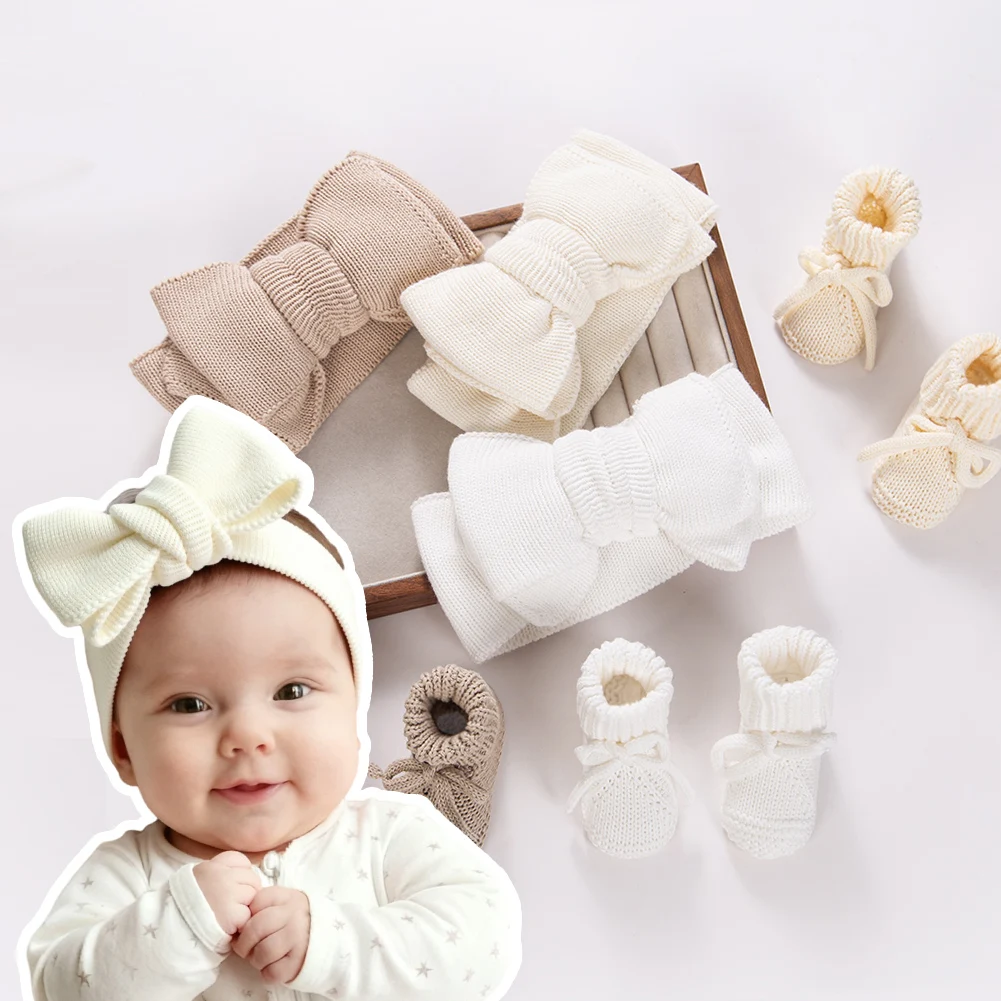 

Набор из 2 предметов: толстые вязаные повязки на голову с большими бантиками, резинки для волос, хлопковые носки, головные уборы увеличенного размера для новорожденных девочек на День святого Валентина