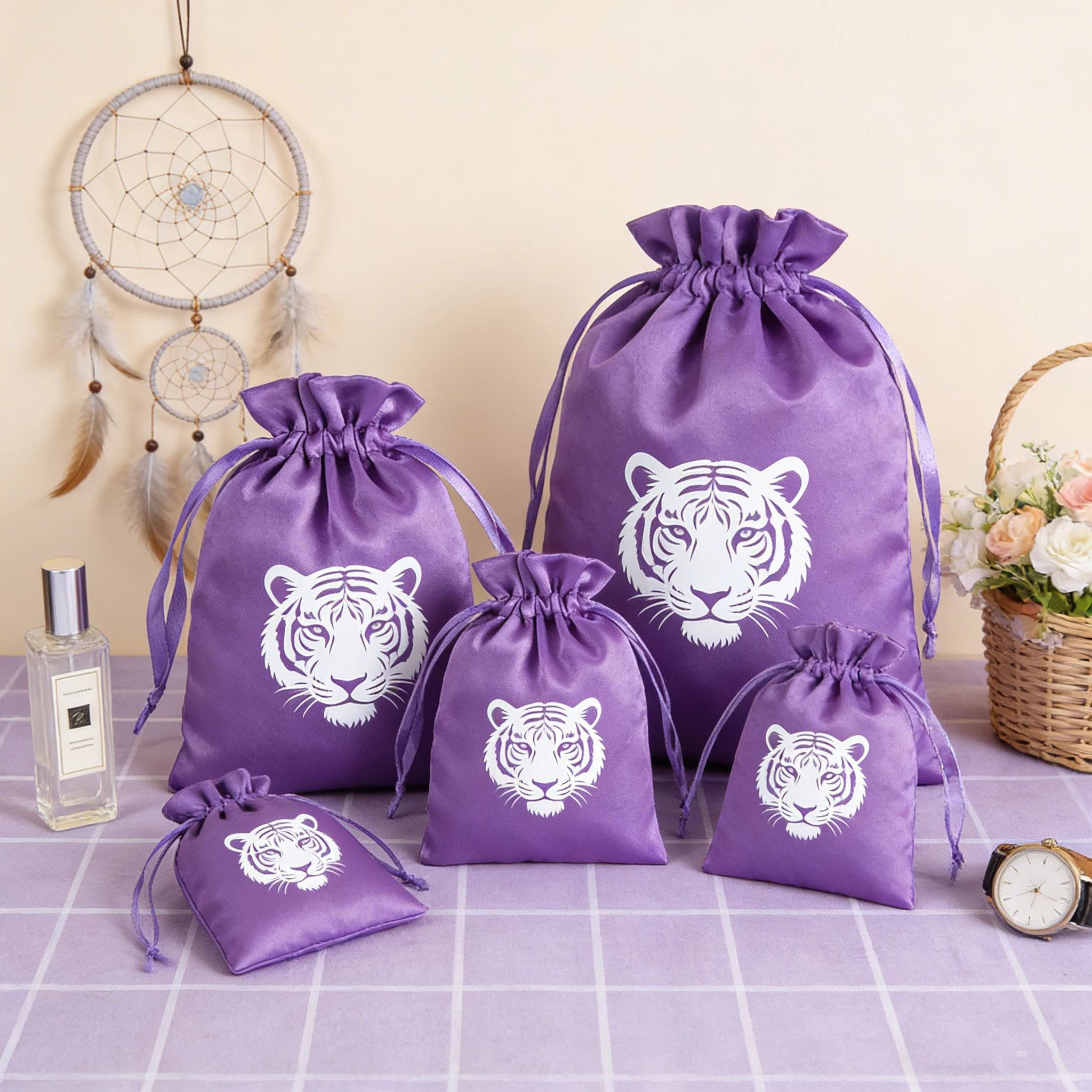 

50Pcs Custom Logo Purple Satin Jewelry Drawstring Bag Silk Pouch Ring Earrings Pendant Bracelet Storage Pouch Wedding Gift Sack