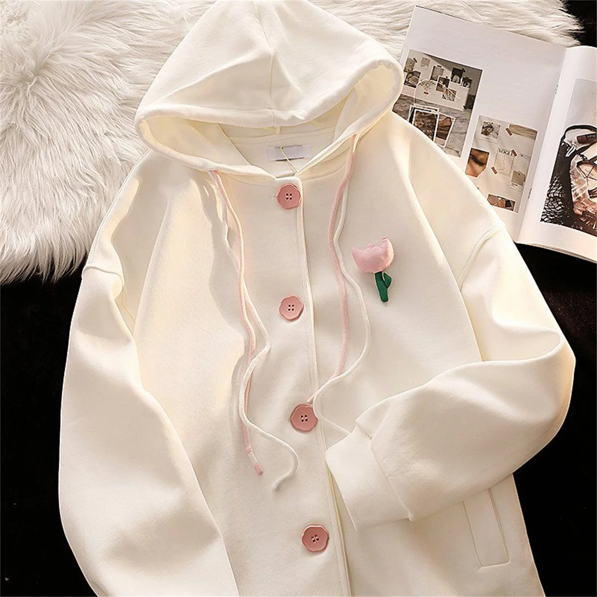 2025 플러스 사이즈 봄 가을 의상 단색 싱글 버튼 후드 코트 캐주얼 패션 트렌드 다용도 레이지 윈드