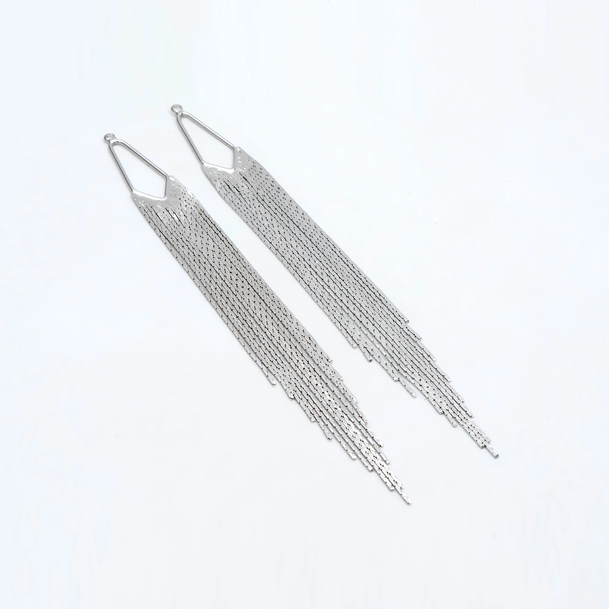 

4pcs Silver Tone Chain Long Tassels 123mm, Rhodium Plated Brass Tassel, Earring Charm Pendants (GB-945-2)