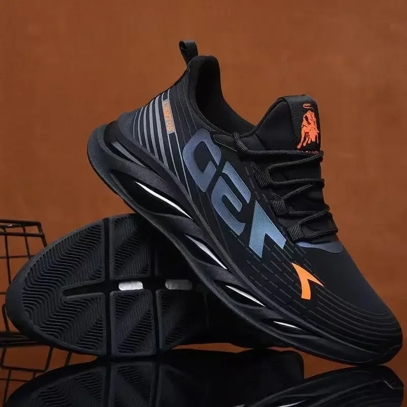 

2024 Men's Sports and Casual Shoes Summer Fashion New Shoes Round Toe Black Spring Men's Shoes Comfortable Sneakers Running