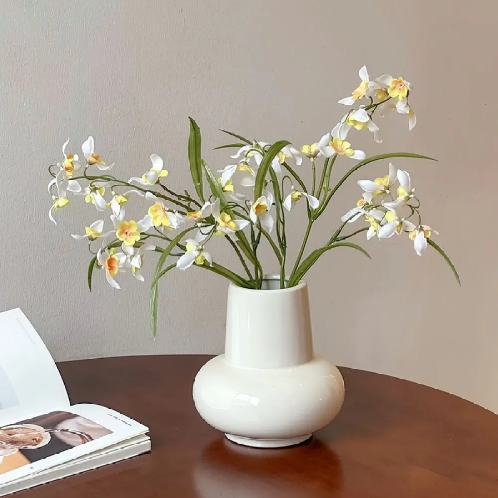 Ceramic Vase Nordic Minimalist Style Elegant Flower Pot Decorative Tabletop Ornament For Home Wedding Living Room Decor