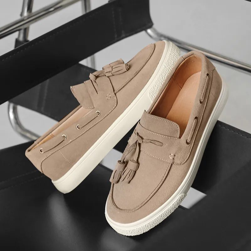 Fashion Khaki Loafers for Man Comfortable Flat Men Suede Casual Shoes Designer Slip On Men's Driving Shoes mocasines de hombre