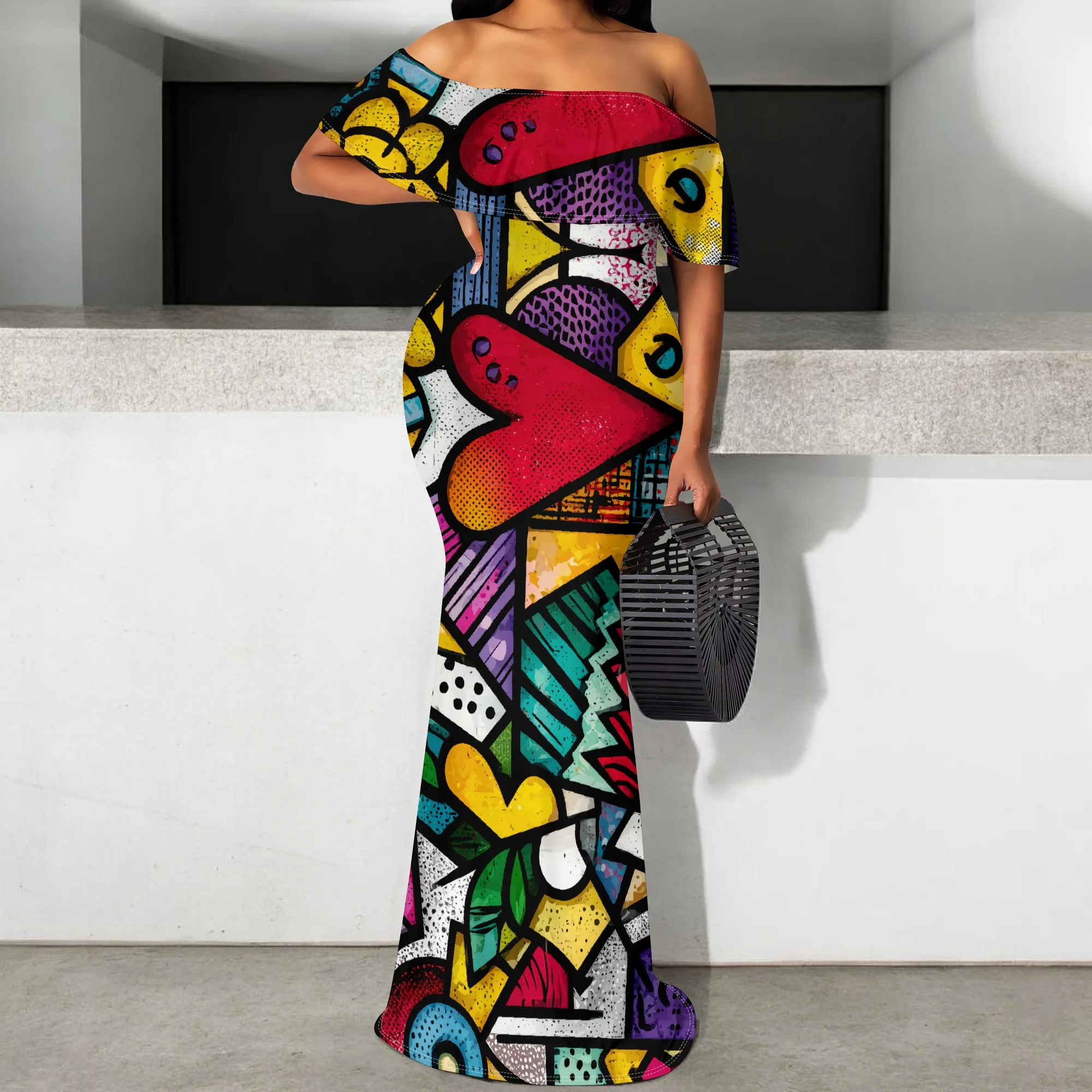 

Graffiti Heart Print Maxi Dress S‑3XL Off Shoulder Bodycon Style for Art Show, Club Night or Summer Street Party Look