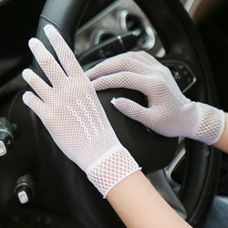 1 Pair Hot Sale Fishnet Mesh Glove Fashion Women Lady Girl Glove Protection Lace Elegant Lady Style Gloves Black And White