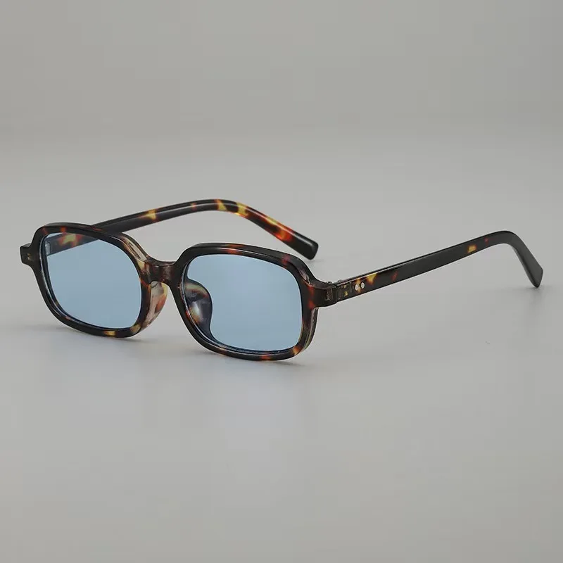 

Women Sports Glasses Vintage Mirrored Cat Eye Sunglasses Retro Small Frame UV400 Eyewear Fashion Ladies Driver Goggles