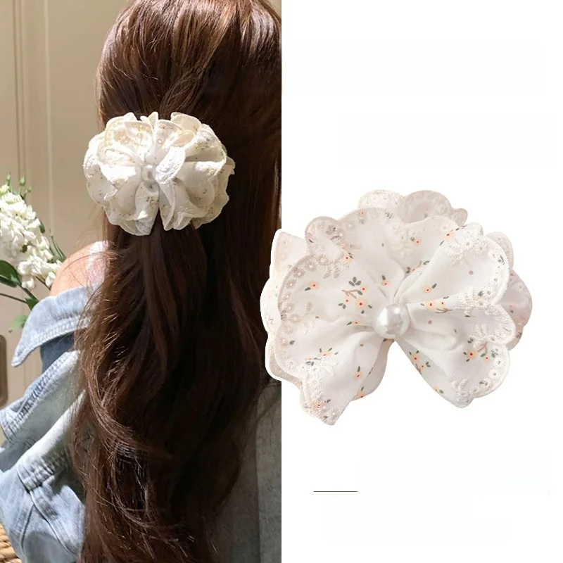 presilha-de-cabelo-feminina-delicada-com-renda-floral-acessorio-macio-para-coque-presilha-vertical-com-perolas