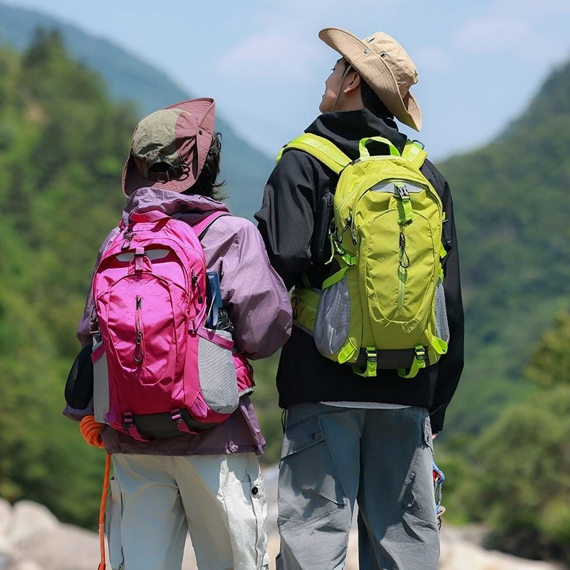 

Outdoor High Capacity Mountaineering Backpacking Mountaineering Light Hiking Sports Backpack Unisex