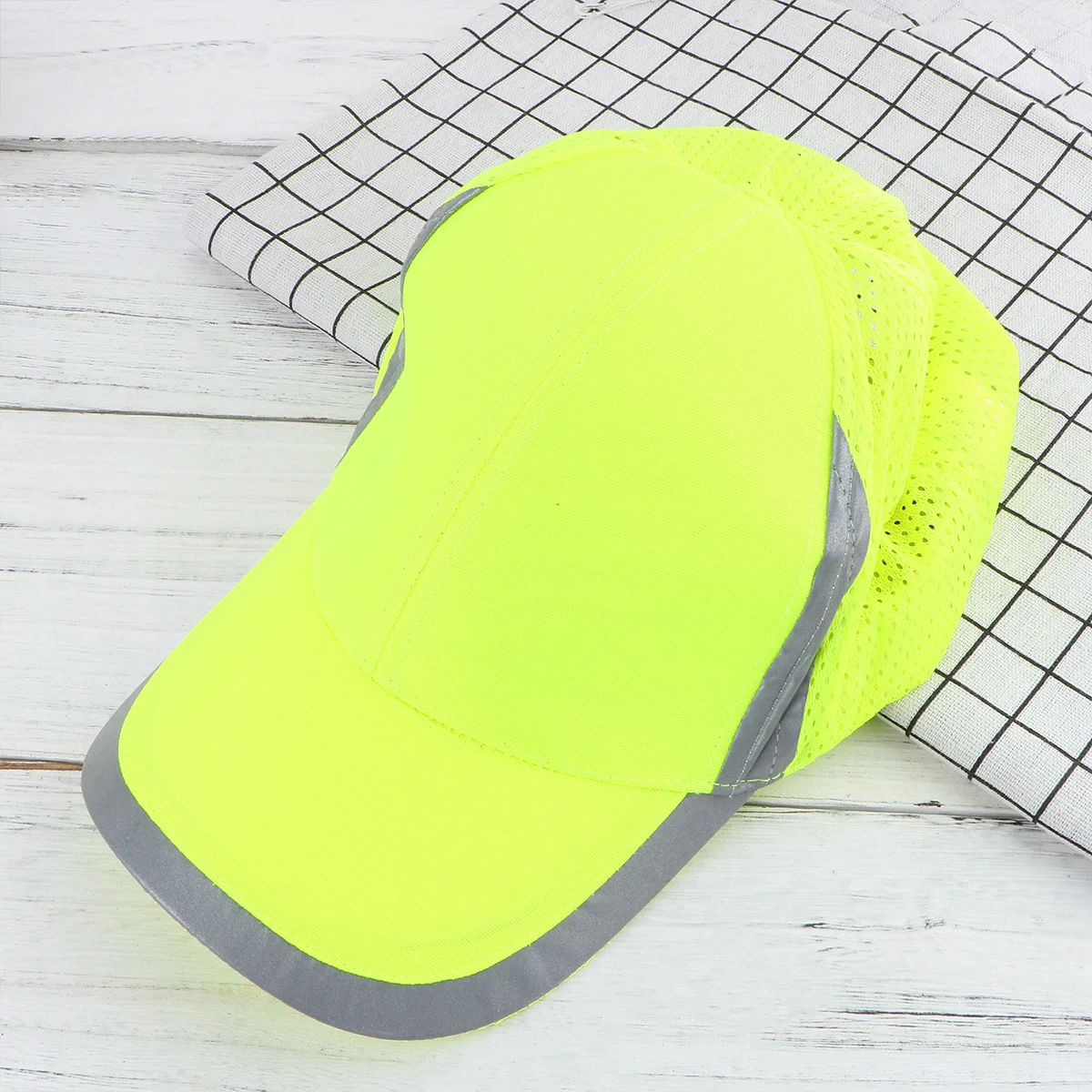 

1Pcs Outdoor Yellow Safety Baseball Cap Visible Reflection Breathable Sun Protection Casual Hat Baseball Hat Sun Protection Cap