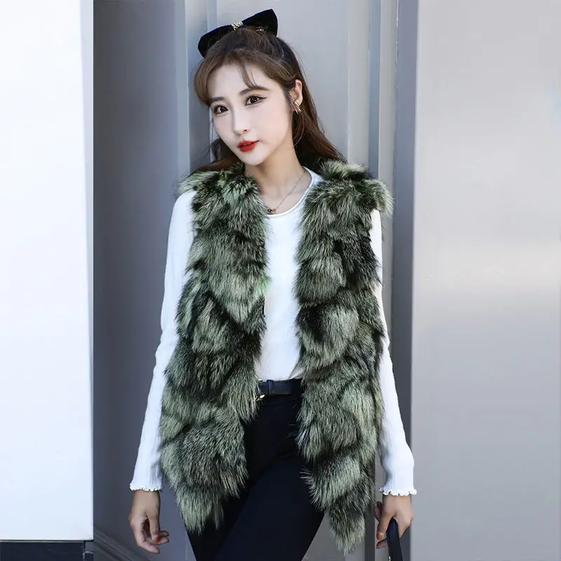 

2023 New Autumn Winter Women Fox Fur Vest Temperament slim fit Short Keep Warm Waistcoat Female Fashion Casual V-neck Outwear