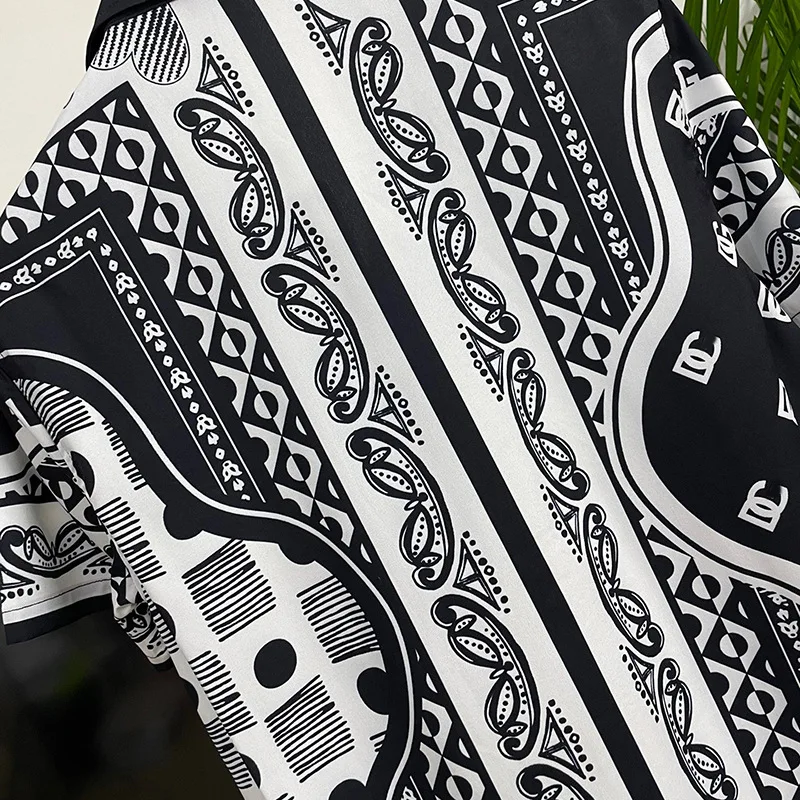 Luxury Royal Shirt Men Casual Letter Printed Short Sleeve Mens Social Paisley Shirt Manga Longa Prom Party Shirts Chemise Homme