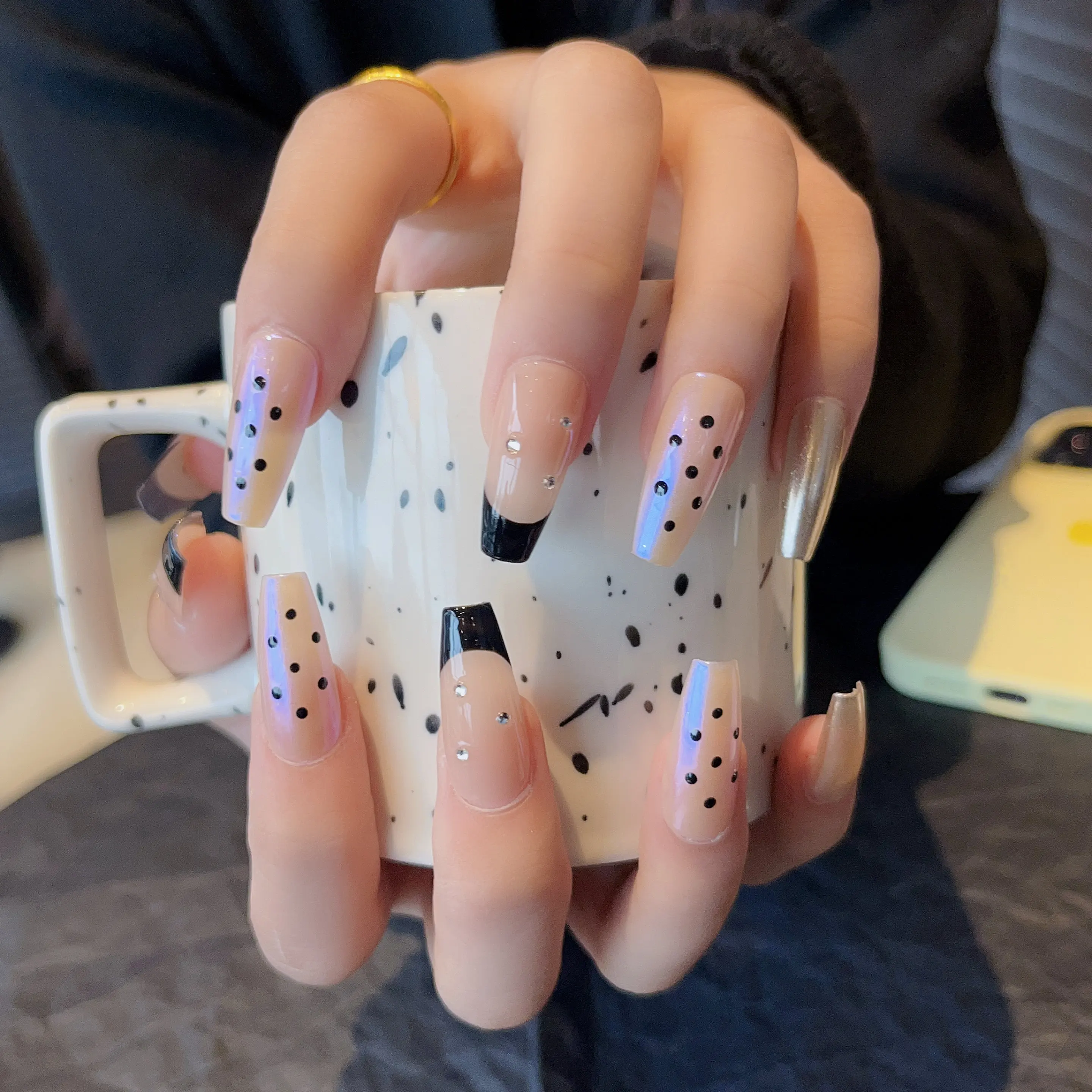 Handmade Press On Nails-Classic French Style Nails with Black Dots and White Tips for a Sophisticated Look In Emmabeauty Store