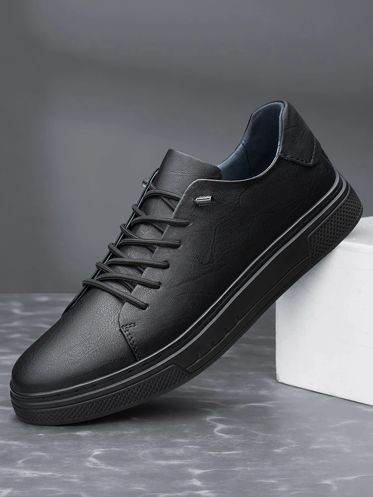 

Мужские повседневные кожаные туфли 2025: Новинка, мягкие, дышащие, полностью черные, без шнурков, для отдыха, из натуральной воловьей кожи