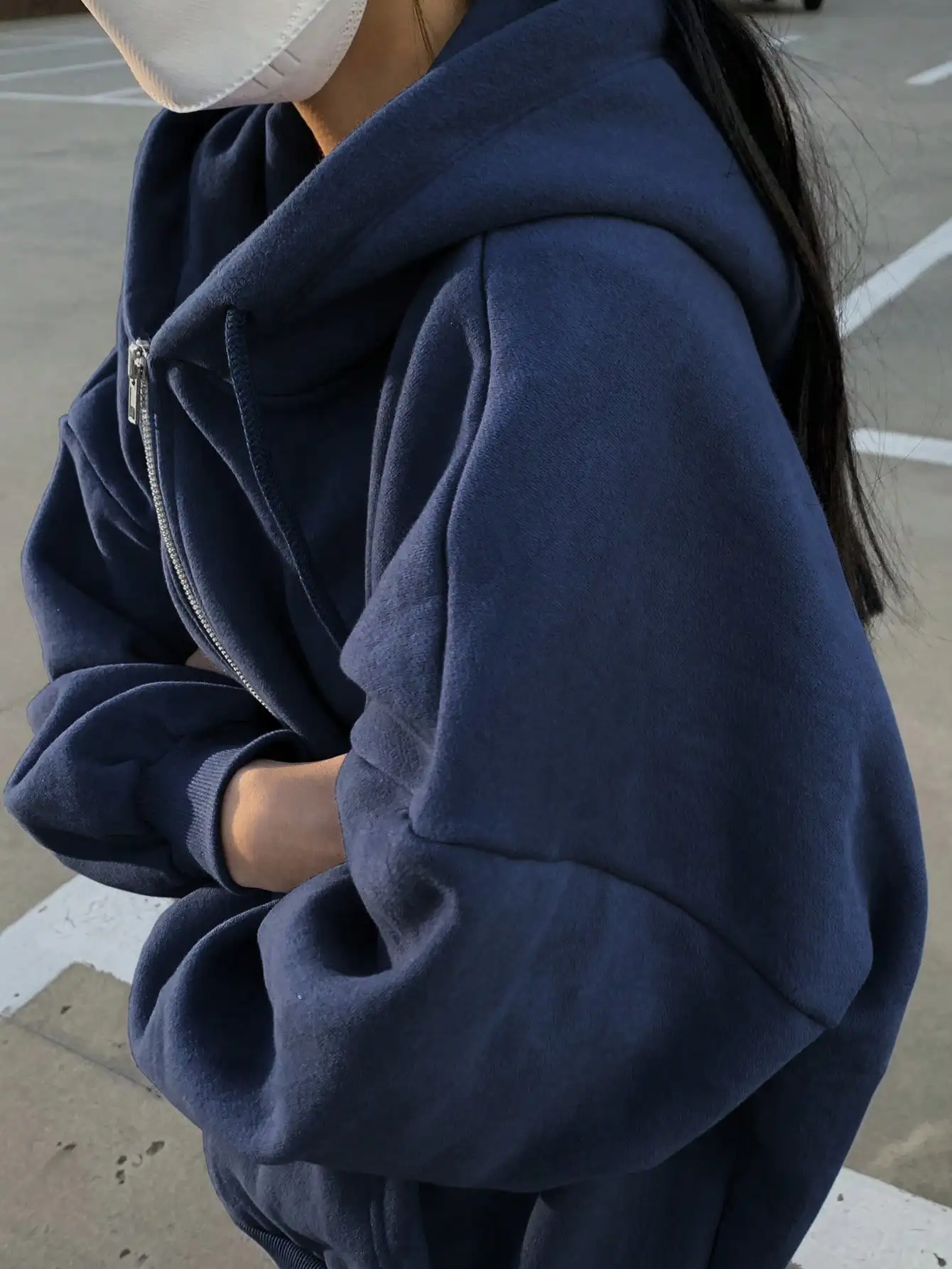 Womens Oversized Zip Up Hoodie Model Off Duty Scandi Chic Long Sleeve Hooded Sweatshirt Jacket Solid Deep Midnight Navy Blue Full Zipper Exaggerated Drop Shoulder Loose Fit Pockets For Fall Winter Travel Daily Street Outfits Thanksgiving Christmas Gift
