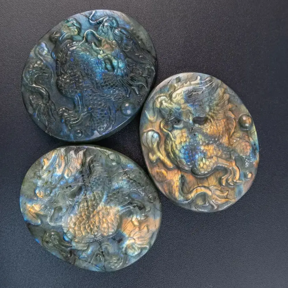 

1Pcs Natural Lightweight Labradorite Pendant Blanks 48X40X10mm Blue Flash Carved Dragon for Jewelry Wire Wrapping Kits