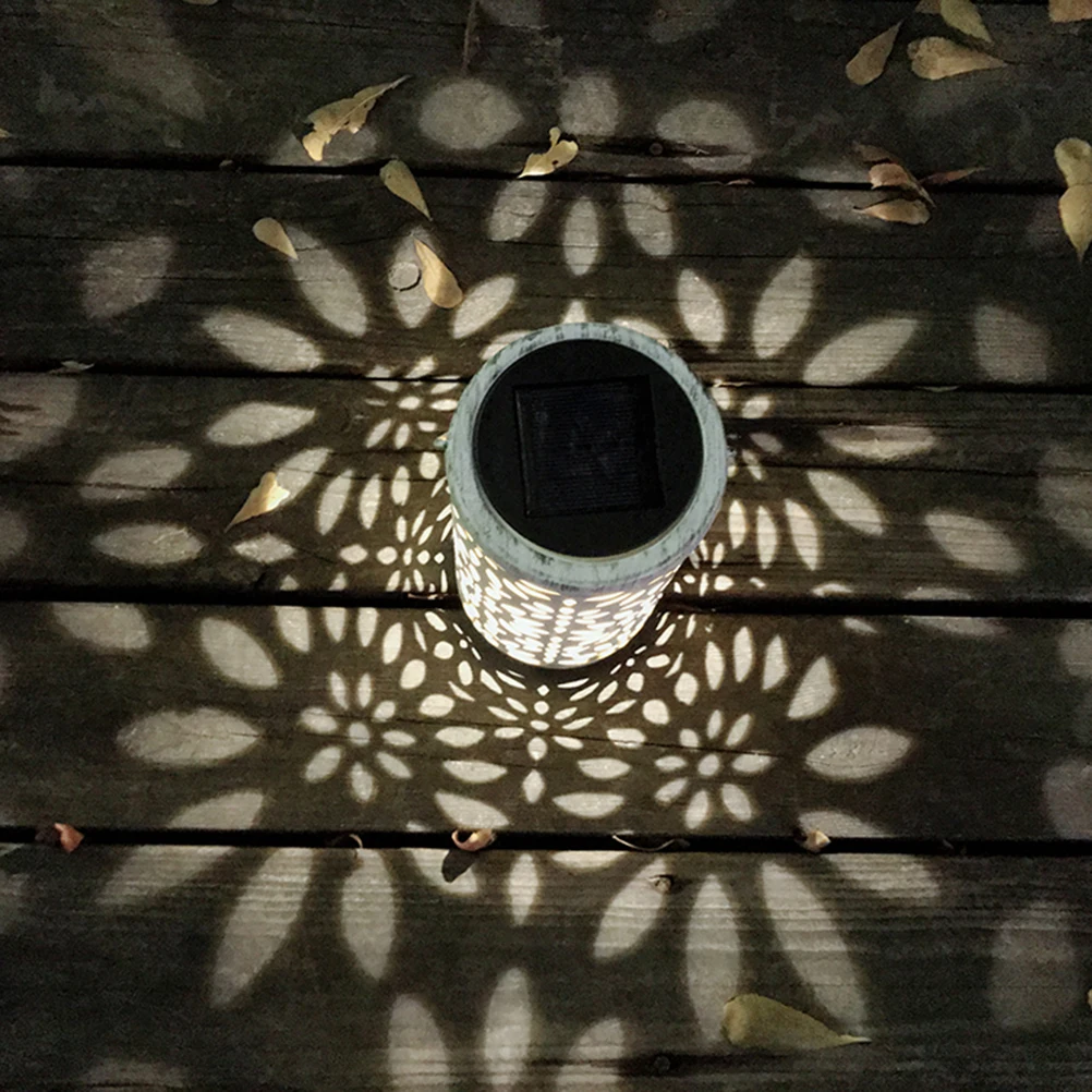 

Lantern Outdoor Yard Light IP44 Waterproof Vintage Garden Decorative Hanging Solar Powered Energy Saving Eco Friendly