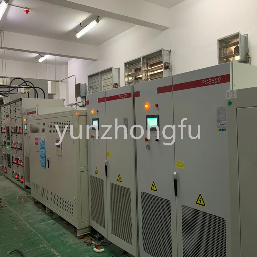 Cina Il miglior inverter solare ibrido trifase 400V 50KW 100kW 120kW 150kW Off Grid On Grid con batteria al litio LifePO4 ad alta tensione