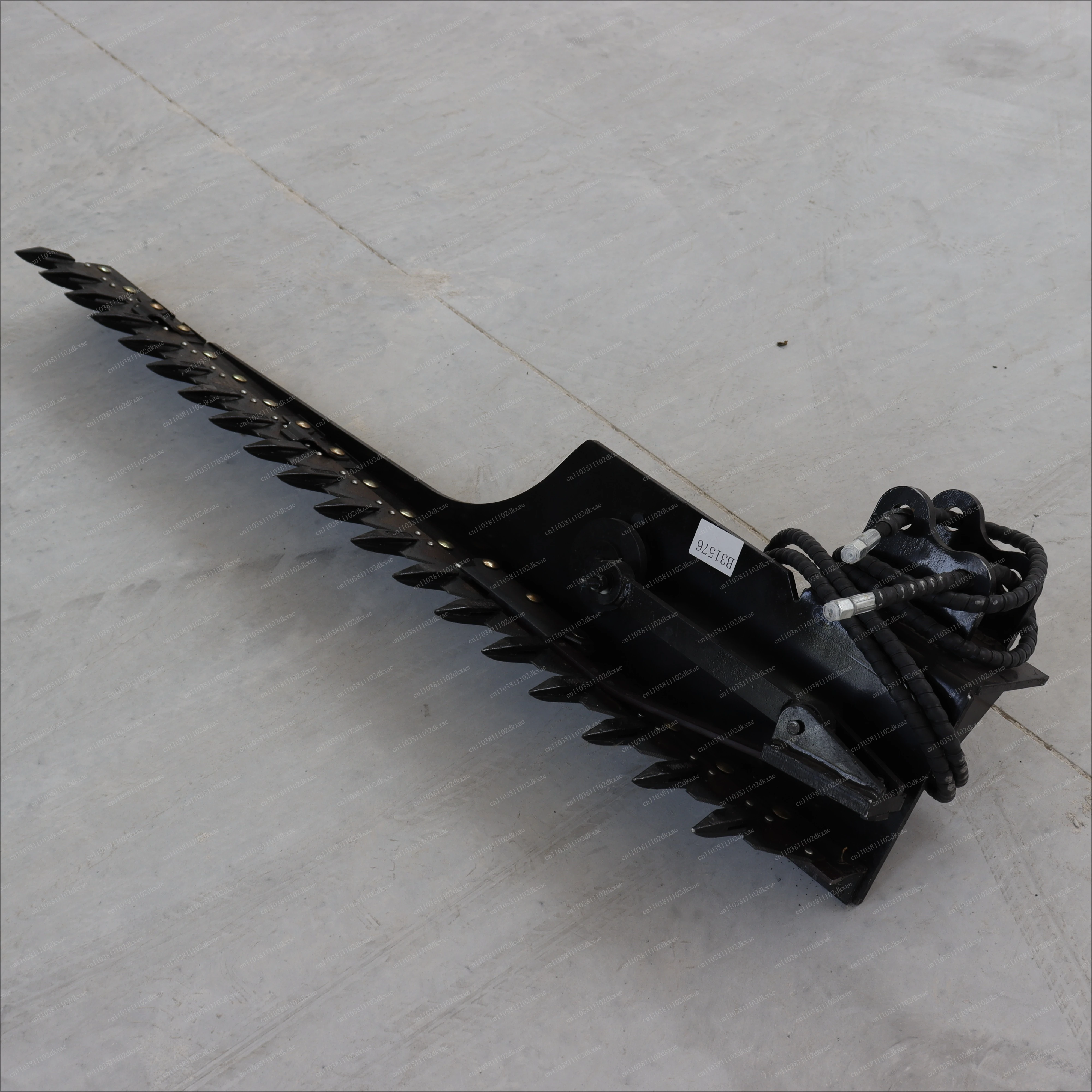 

22Mpa working pressure excavator accessories 19pcs teeth 1500mm cutting width hydraulic crop