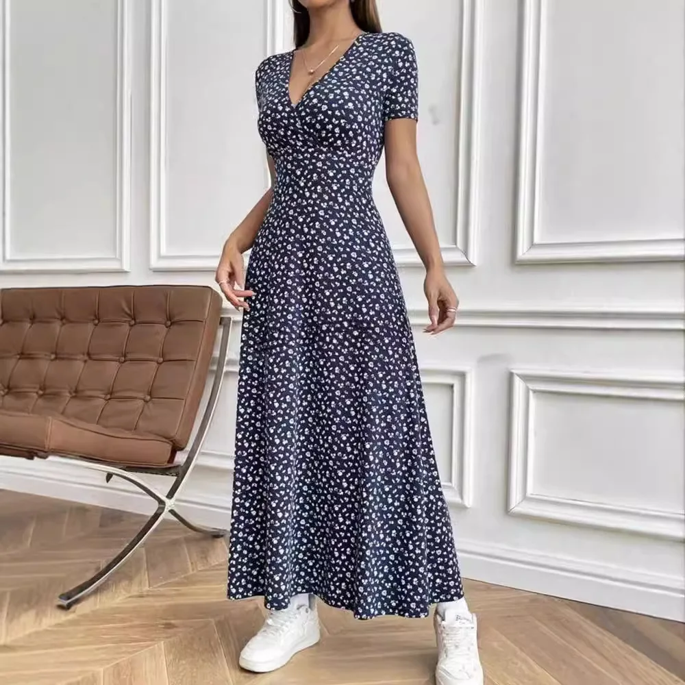 

Women's 2024 Independent Autumn Short Sleeved Small Floral V Medium Long Dress