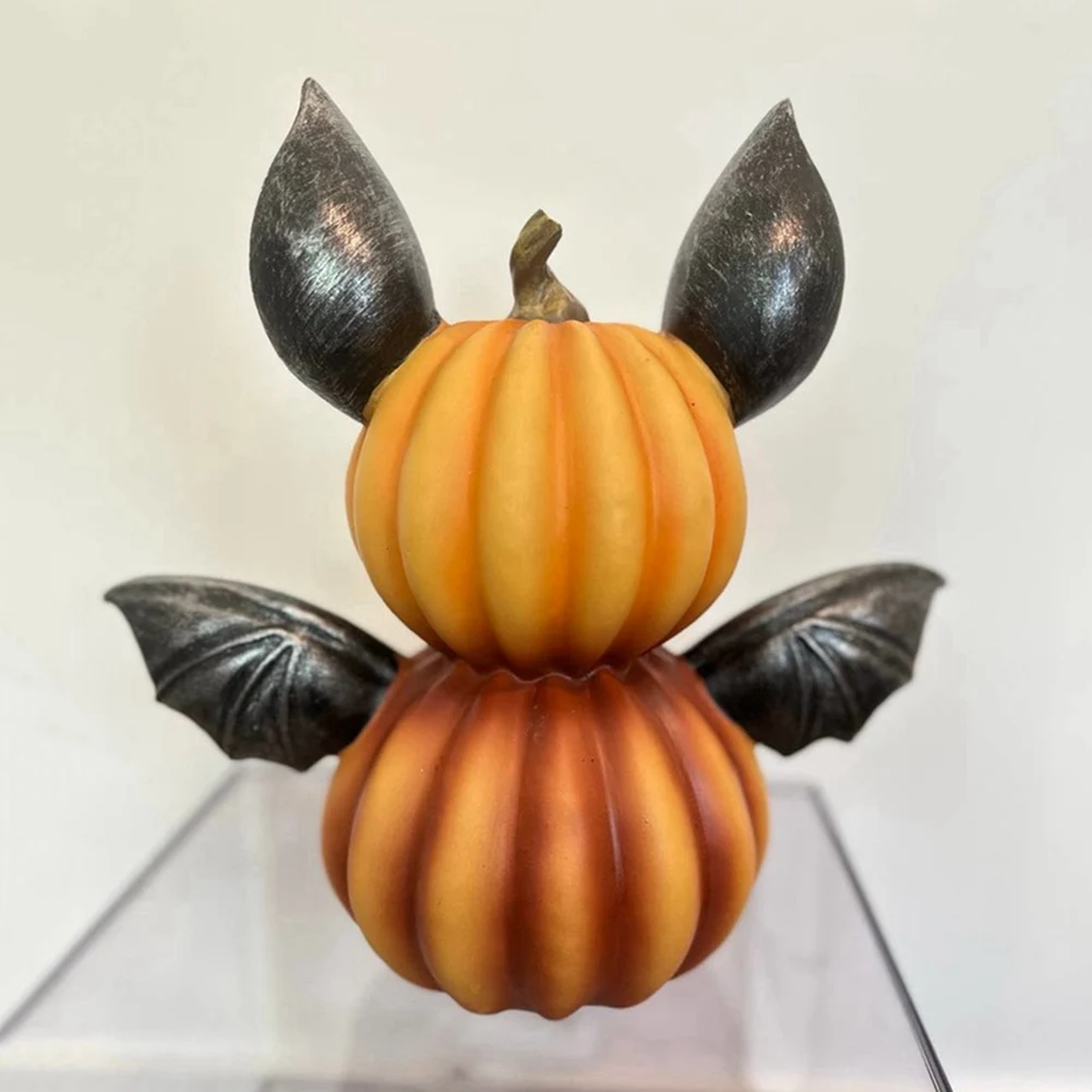 Halloween Scary Bat Pumpkin Ornaments Pumpkin Shaped Home Decoration Resin Cute Bat Decoration B