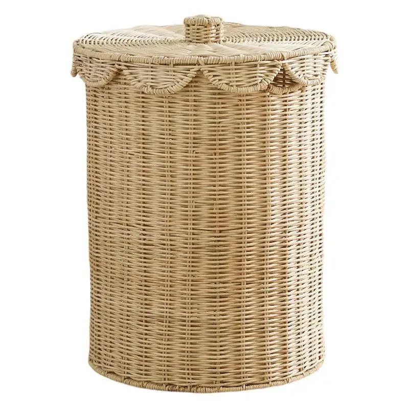 Woven storage basket with lid, large capacity for household use
