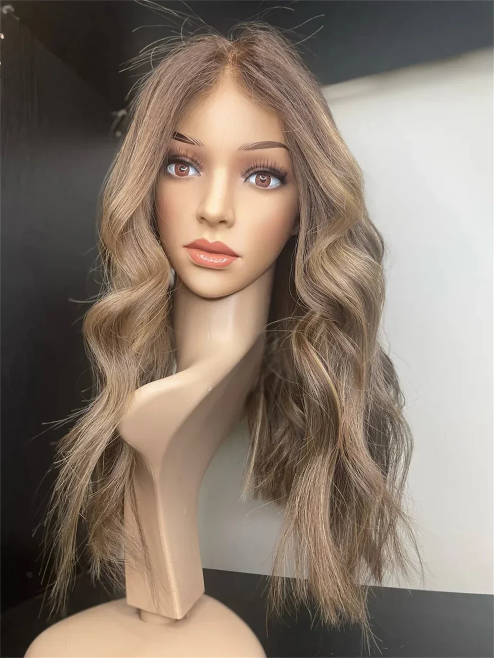 Ombre Blond Wave 24Inch  HD Lace Front Wig Pre-Plucked Deep Part for Women Natural Hair Texture Wig Frontal
