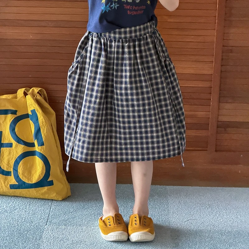 Girls' Summer Leisure 2026 New Korean Style Self Decorated Ribbon College Artistic Retro Black Plaid Skirt