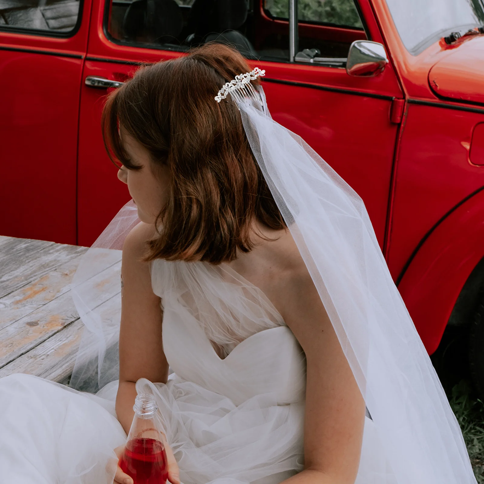 

2Pcs Rhinestone Bridal Hair Comb Elegant Flower Hair Accessories Side Clips Wedding Hairpiece for Women Flower Bridal Combs