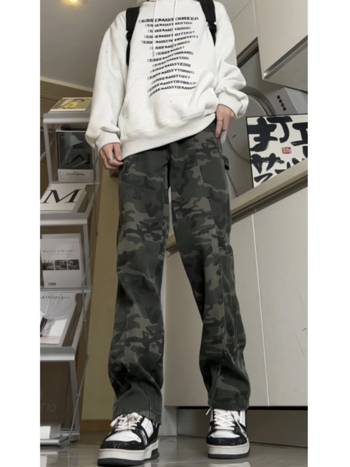 

Ретро-американские военные камуфляжные брюки для мужчин, осенне-зимняя рабочая одежда, модные брюки в стиле High Street Vibe, длинные прямые брюки J...