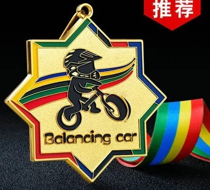ميدالية سيارة التوازن المثمنة، ميدالية مدرسية رياضية من رقائق الذهب، معلقة على الرقبة، ميدالية للأطفال والكبار
