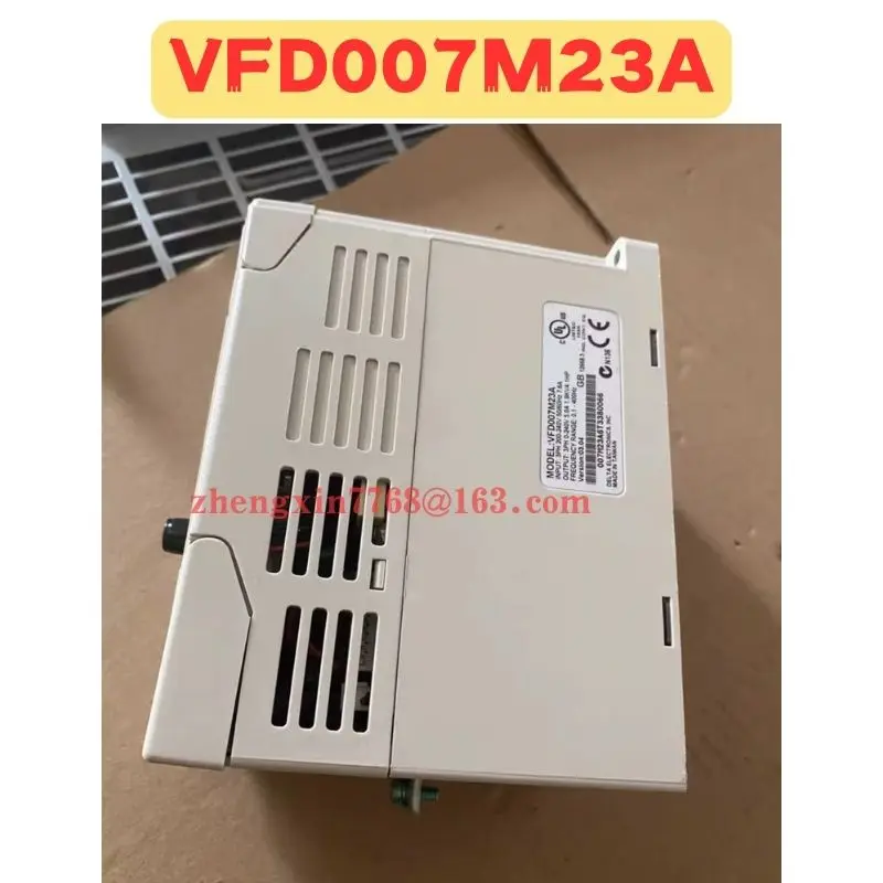 Second-hand Frequency Converter VFD007M23A Normal Function Tested OK Fast delivery