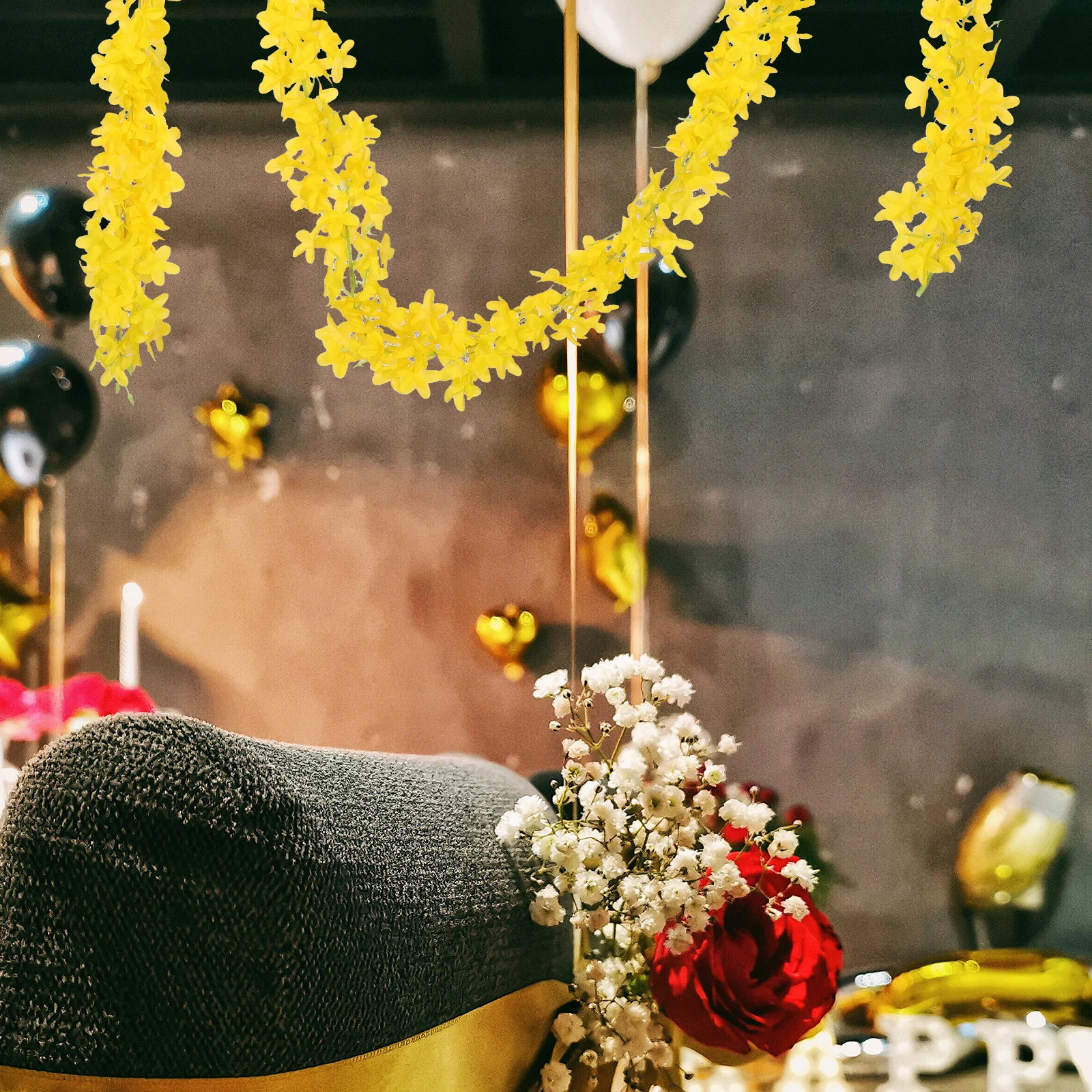 

5Pcs Fake Lilac Flower Vine Garland Lifelike Artificial Hanging Plants Indoor Ceiling Pipe Decoration Wedding Floral Backdrop