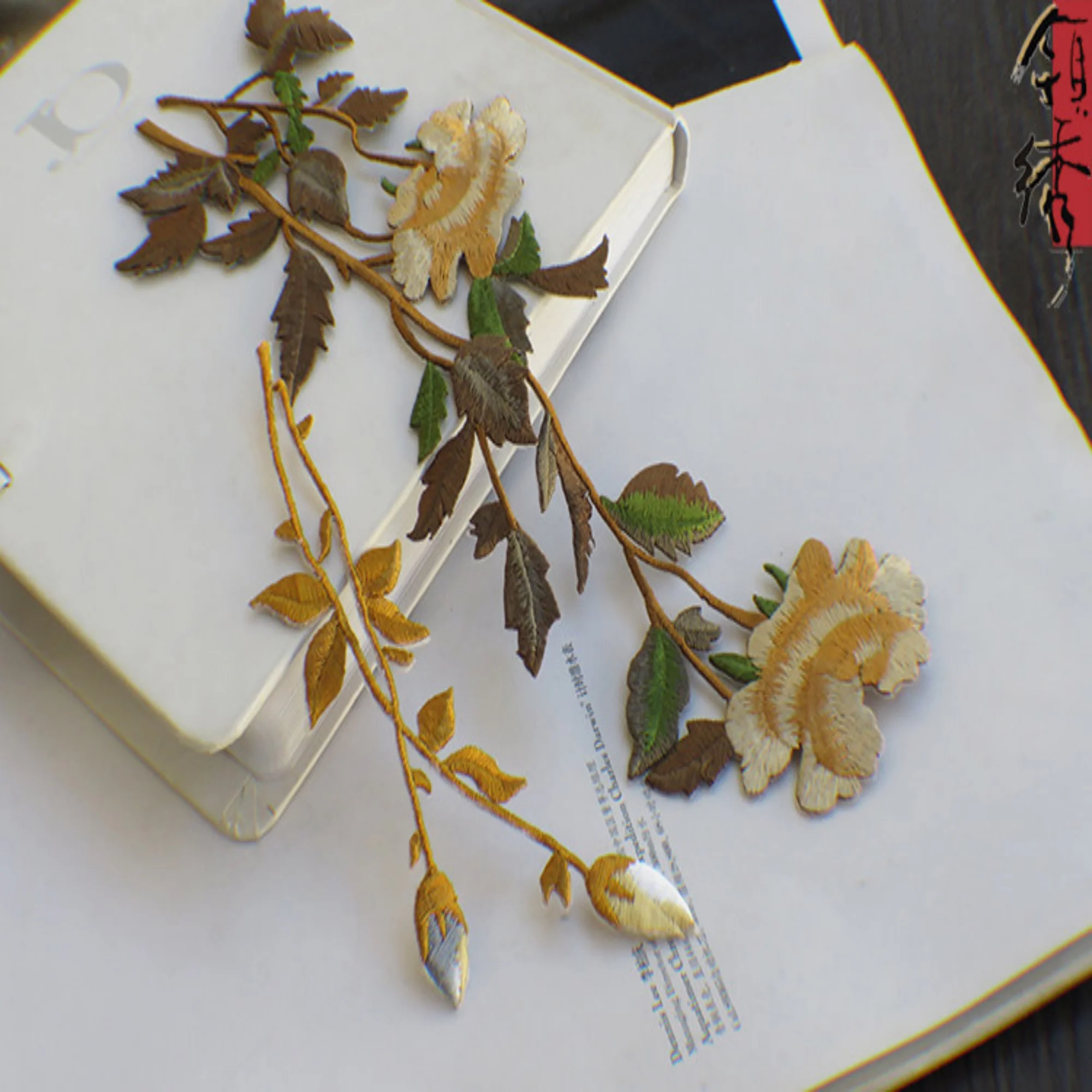 Embroidery Rose - DIY Embroidery Fashion Rose Petal Applique