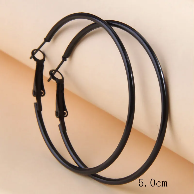 Fashion Punk Style Black Hoop Earrings Geometric Shaped Hoop Earrings Fashion Jewelry