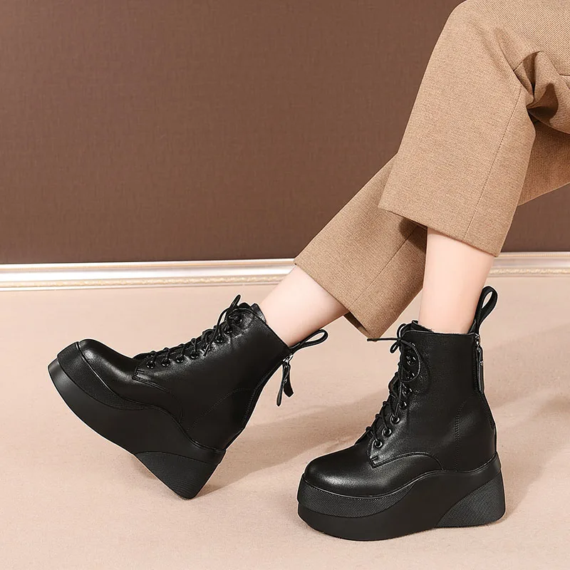 

2025 New Platform Women Boots Genuine Leather Black Chelsea Boots Sexy Ankle Shoes Autumn Fashion