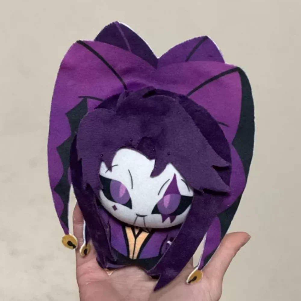 10CM アニメ ザ・フリーク・サーカス ジェスター コスプレ アニメぬいぐるみ 漫画フィギュアモデル ぬいぐるみ 部屋飾り ぬいぐるみペンダント