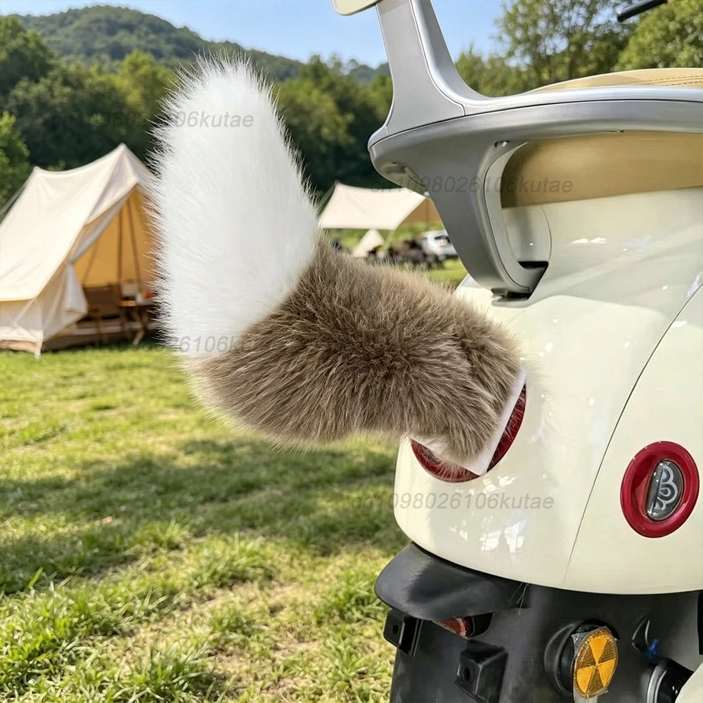 Elektrischer Tier-Schwanz für Motorräder, Verstellbarer Motorrad-Scherzartikel für Frauen und Motorradfahrerinnen