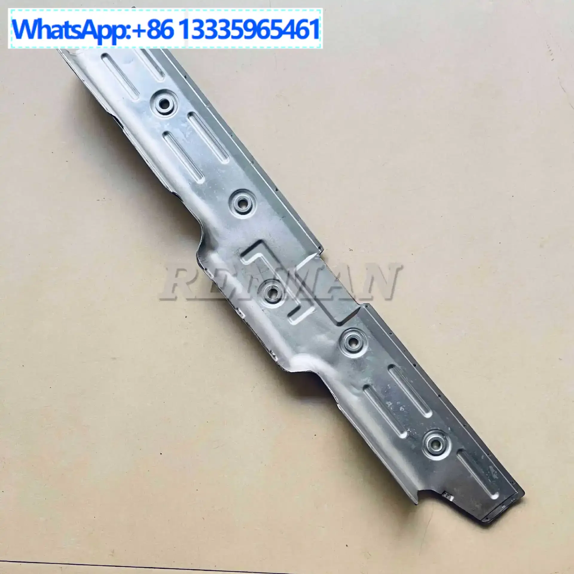 

Cummins engine parts Dongfeng flagship exhaust branch heat shield assembly 5580016 heat shield