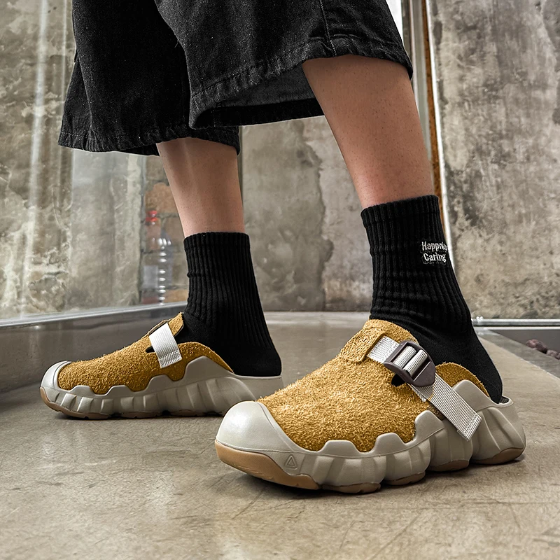 

VIPOL Men's slippers, retro genuine leather and suede, summer fashionable outdoor beach shoes