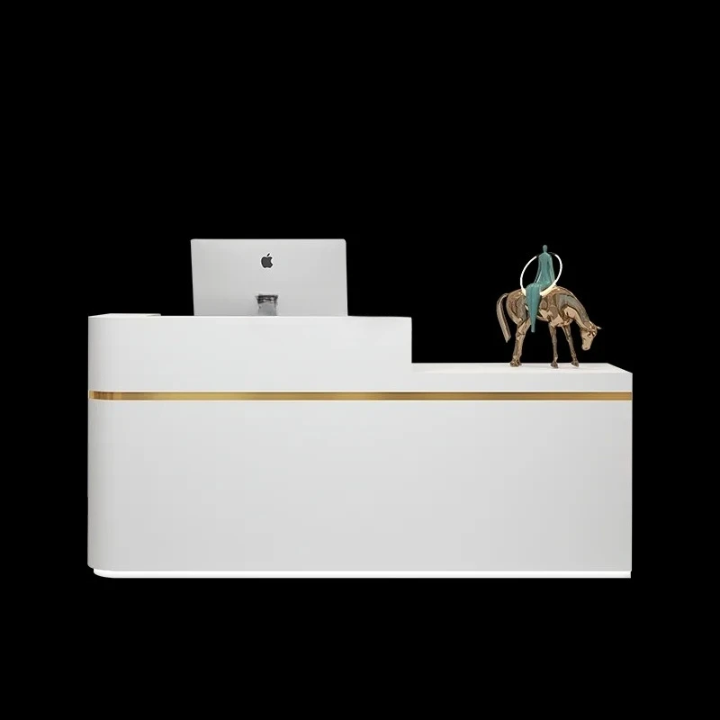 

Кассир Магазин одежды Небольшой салон красоты Краска Бар Шкаф Компания Стойка регистрации