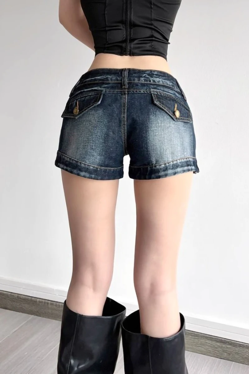 Pantalones cortos de mezclilla azul oscuro lavados teñidos con lazo de calle con botones y cremallera para mujer Y2k pantalones cortos ajustados versátiles coreanos de verano a la cadera pantalones cortos sexis