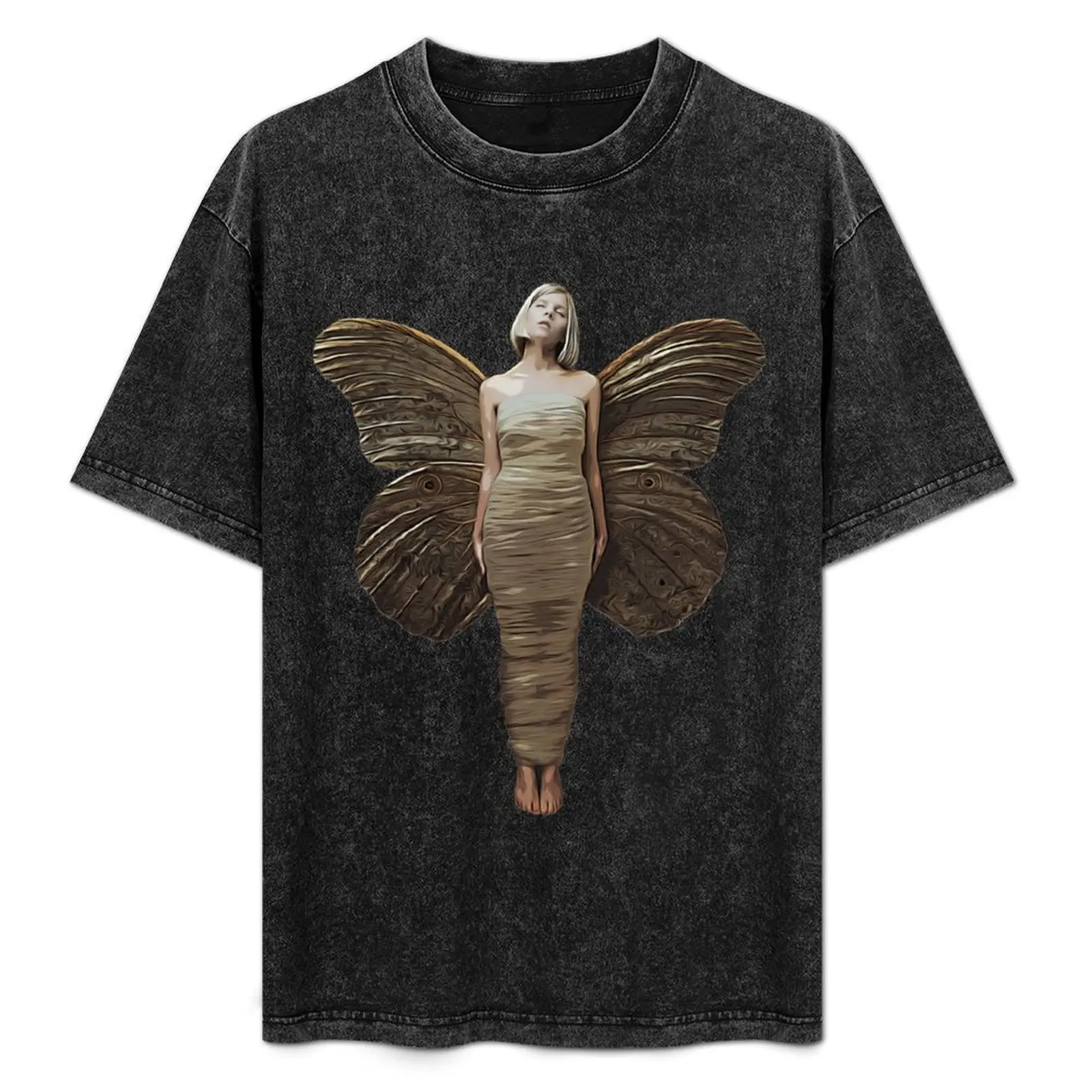 

Aurora Moth T-Shirt Casual Fashion Print Tee Top