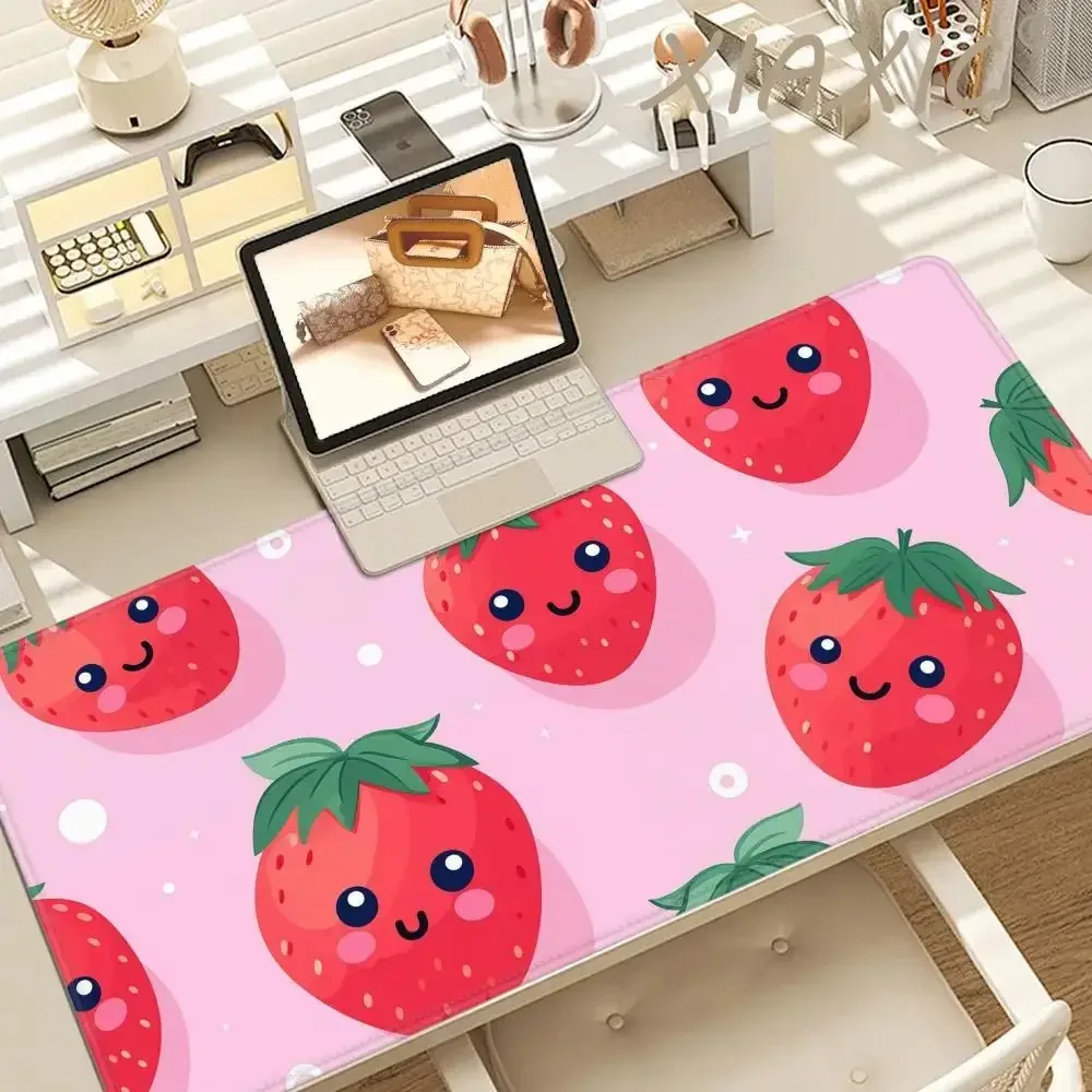 Полноэкранный коврик с клубникой, большой резиновый игровой коврик для мыши XXL, геймерский коврик для обеденного стола, настольный коврик для ПК, компьютерной клавиатуры, коврик