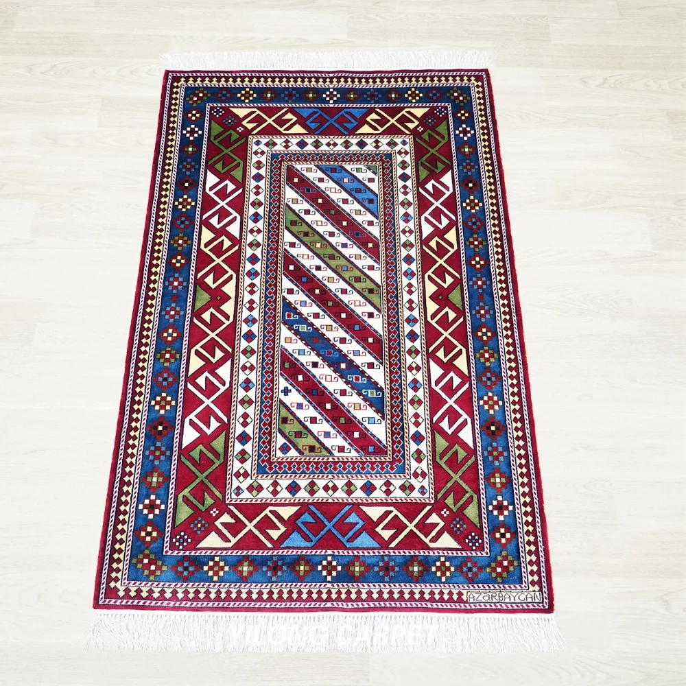 76x122cm Handwoven Silk Tribal Area Rug Family Room Antistatic Carpet (BL154)