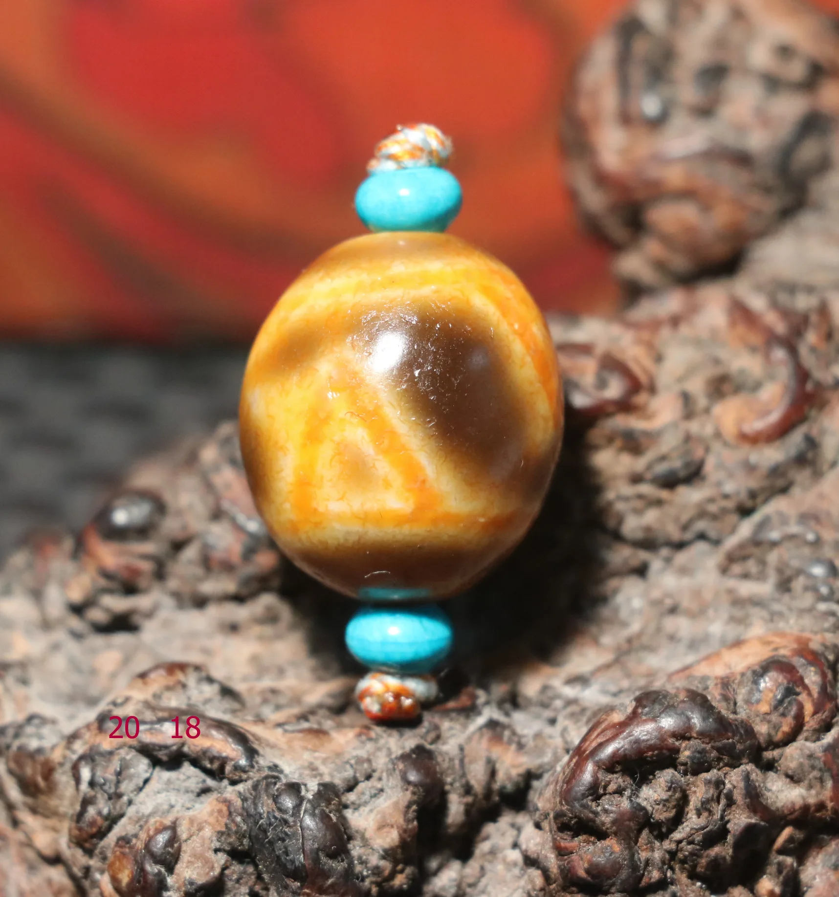 

Energy Tibetan Old Agate Yellow Color Tiger Tooth Daluo Big dZi Bead Pendant 4A+ Talisman Treasure Timestown Top