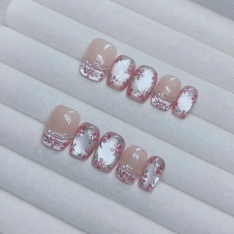 

10Pcs Artistic Floral Press-On Nails Featuring Cat Eye with Pearls French Nail Art Design Perfect for Women&Girls Daily Wear