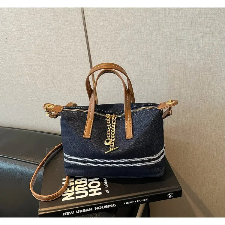 

Chic Leisure Shopper Bag For Women With Paris Designer Influence And Textured Finish Includes Spacious Capacity As A Diaper Bag