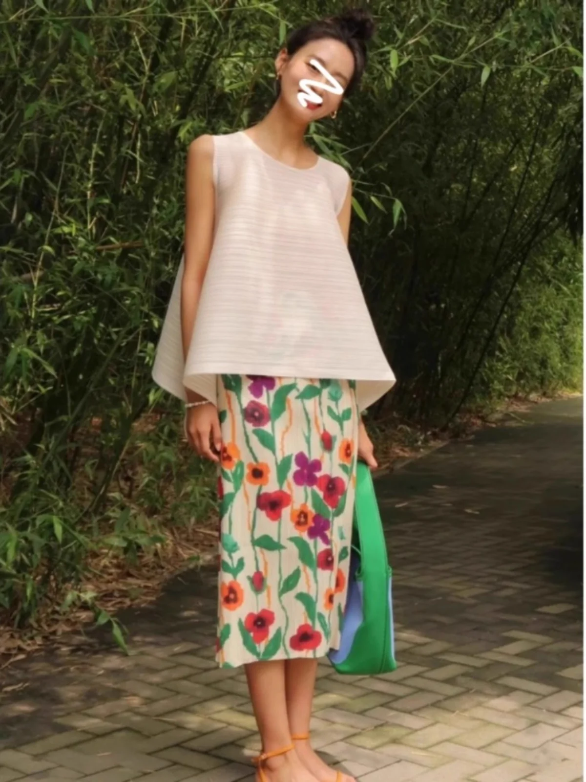 กระโปรงผ้าไหมน้ำแข็งทรงเอ สไตล์ลำลอง เอวสูง ผ้าบางเบา ระบายอากาศดี เหมาะสำหรับฤดูร้อน ป้องกันแสงแดด เหมาะสำหรับใส่ไปเที่ยวทะเล ไซส์เล็ก